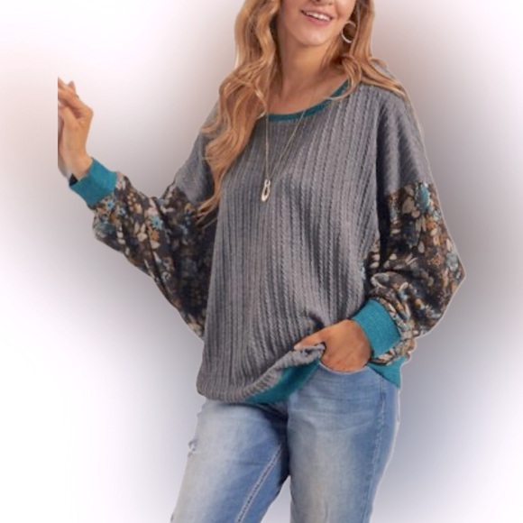 Suzanne Betro Gray and Teal Oversized Sweater with Floral Sleeves - Picture 1 of 7